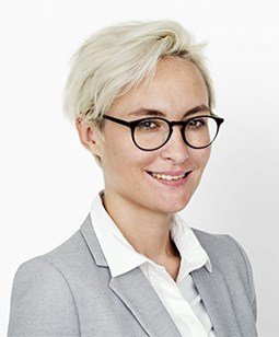 In this context our main approach was to build.